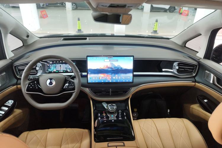 Used Denza D9 2022 DM-i 970 Four-Wheel Drive Flagship Model