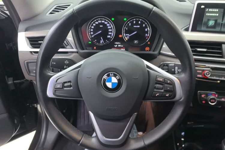 Used BMW X1 New Energy 2019 xDrive25Le Mileage Upgrade Version