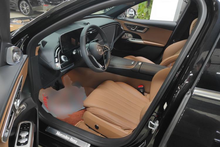 Used Mercedes-Benz E-Class 2025 Facelift E 300 L Luxury Edition