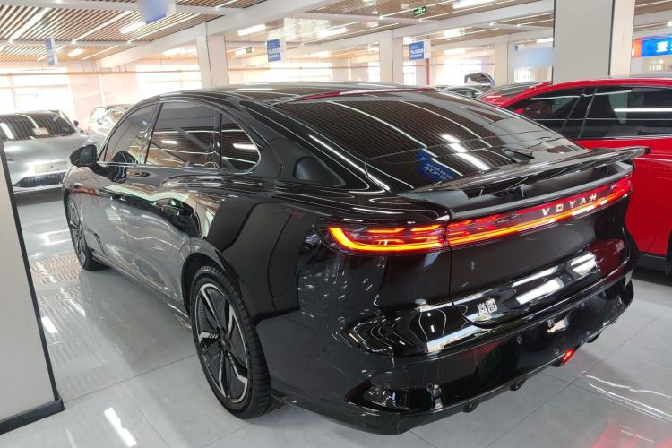 Used VOYAH PASSION 2023 Four-Wheel Drive Standard Edition
