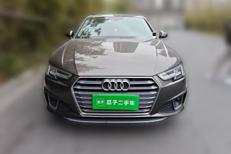 Used Audi A4L 2019 40 TFSI Fashion Edition China VI Emission Standard