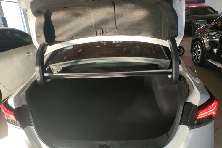 Used Nissan Teana 2022 2.0L XL-TLS Enjoyment Edition