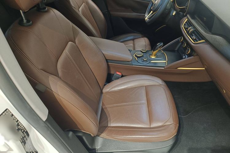 Used Alfa Romeo Stelvio 2017 2.0T 200HP Elite Edition
