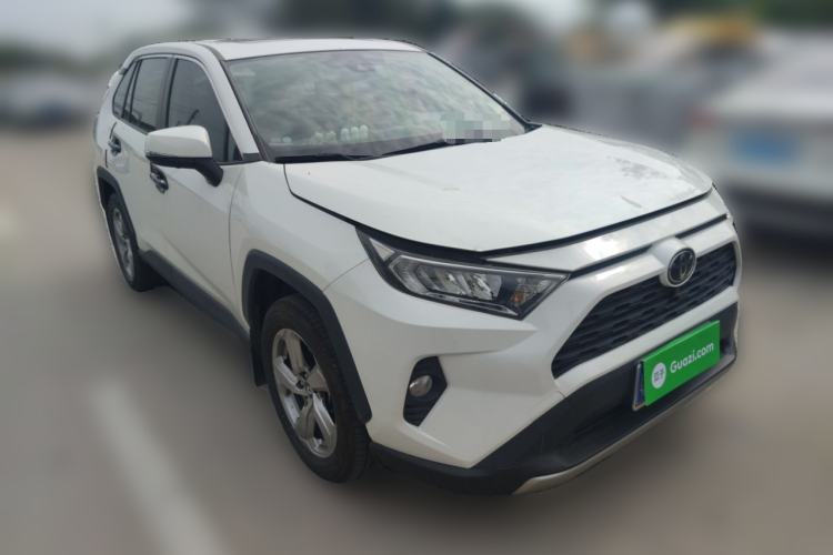 Used Toyota RAV4 2022 2.0L CVT Two-Wheel Drive Fashion Edition
