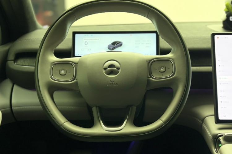 Used Nio EC6 2024 75 kWh