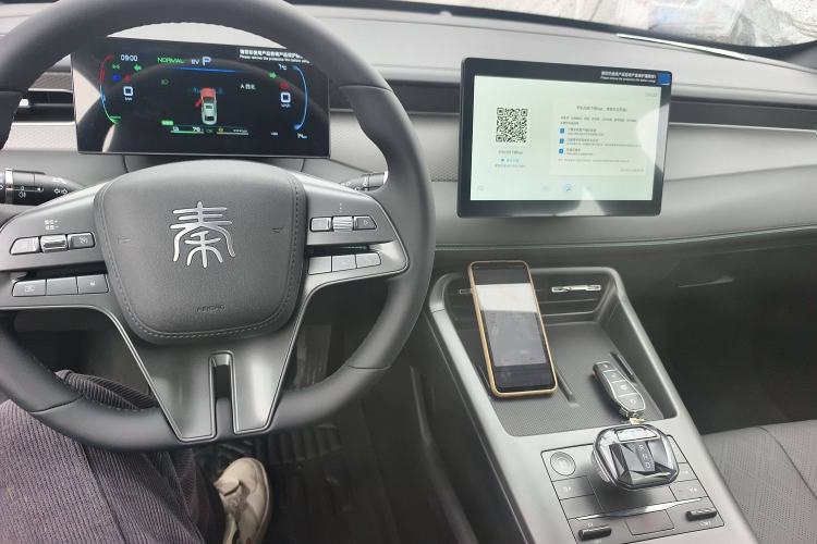 Used BYD Qin PLUS 2025 DM-i Smart Drive 55KM Leading Model
