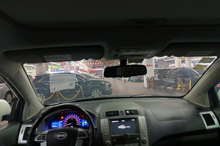 Used BYD S6 2013 Platinum Edition 2.0L Manual Elite Model