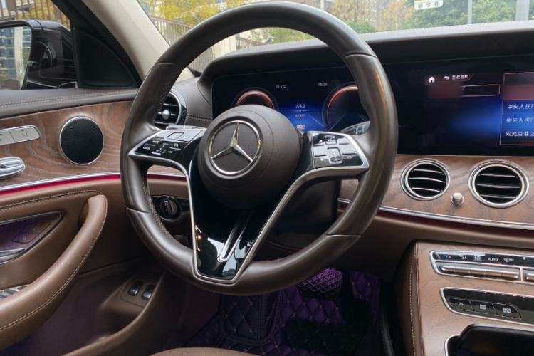 Used Mercedes-Benz E-Class New Energy 2022 Restyled E 350 e L Plug-in Hybrid Sedan
