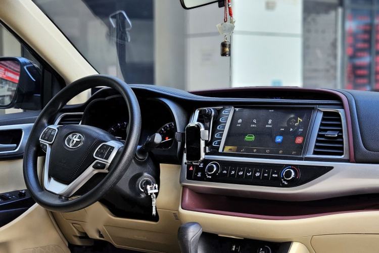 Used Toyota Highlander 2017 2.0T Four-Wheel Drive Elite Edition 7-Seater