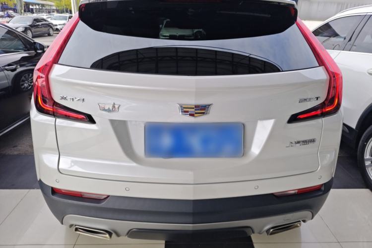 Used Cadillac XT4 2021 28T Two-Wheel Drive Leading Version
