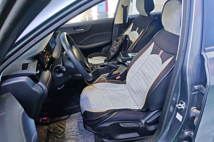 Used Roewe i5 2023 1.5L Manual Comfort Edition