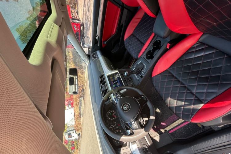 Used Volkswagen Lamando 2019 230TSI DSG Vision Edition China VI Standard
