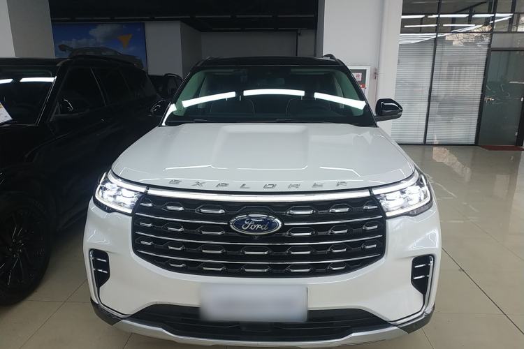 Used Ford Explorer 2023 EcoBoost 285 Four-Wheel Drive Titanium Edition 6 Seats