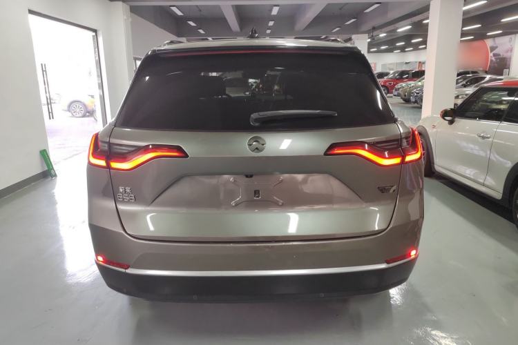 Used Nio ES8 2020 415 km Range 6-Seater Version