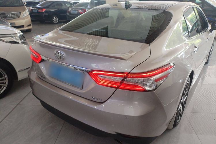 Used Toyota Camry 2021 2.5G Luxury Edition
