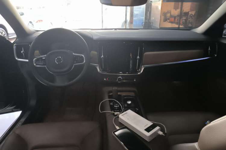 Used Volvo S90 2021 B5 Zhiyi Luxury Edition
