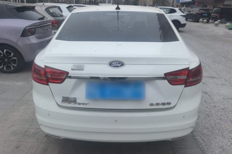 Used Ford Escort 2017 Happiness Edition 1.5L Automatic Fashion Version
