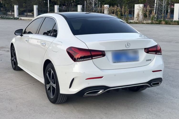 Used Mercedes-Benz A-Class 2022 Second Facelift A 200 L Sport Sedan Fashion Version
