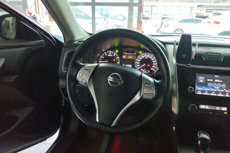 Used Nissan Teana 2016 Revised Version 2.0L XL Comfort Edition
