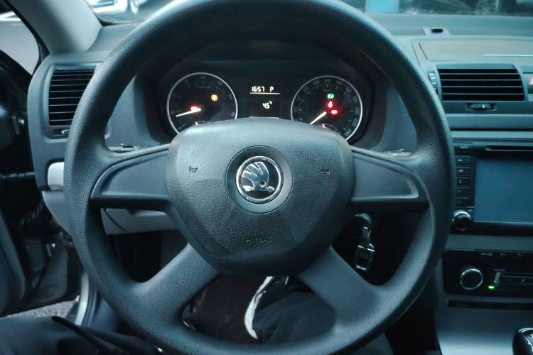 Used Skoda Octavia 2014 1.8TSI DSG Yijun Edition