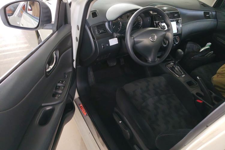 Used Nissan Tiida 2014 1.6L CVT Comfort Model
