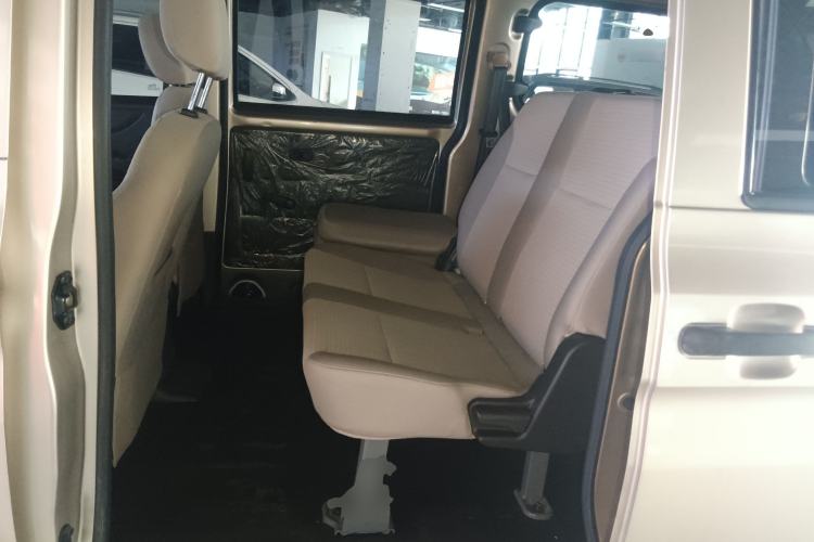 Used Wuling Hongguang V 2019 1.5L Jingqu Version China VI LAR
