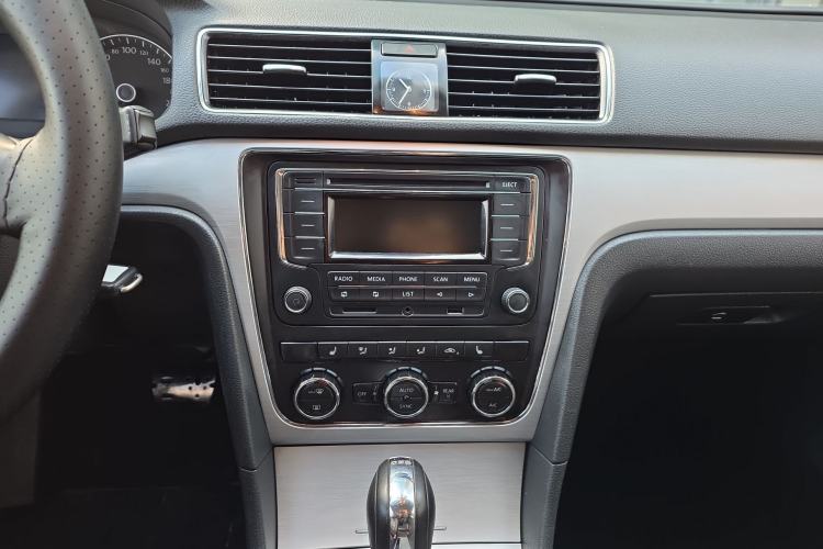 Used Volkswagen Passat 2013 1.8TSI DSG Prestige Edition
