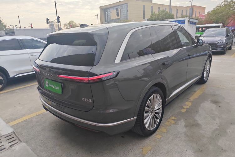 Used ONVO Luxeed L90 
