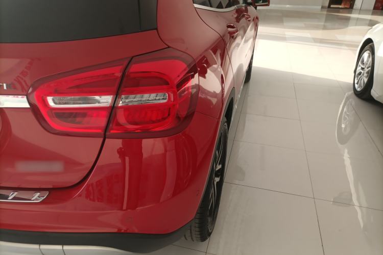 Used Mercedes-Benz GLA 2015 GLA 220 4MATIC Fashion Model