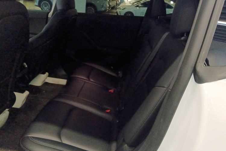 Used Tesla Model Y 2024 Rear-Wheel-Drive Version
