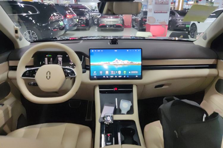 Used Hima AITO M7 2024 1.5T Intelligent Driving Rear-Drive Pro Version 5 Seats
