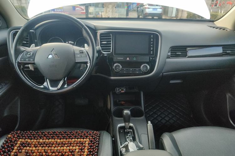 Used Mitsubishi Outlander 2016 2.4L 4x4 Elite Edition 5 Seats