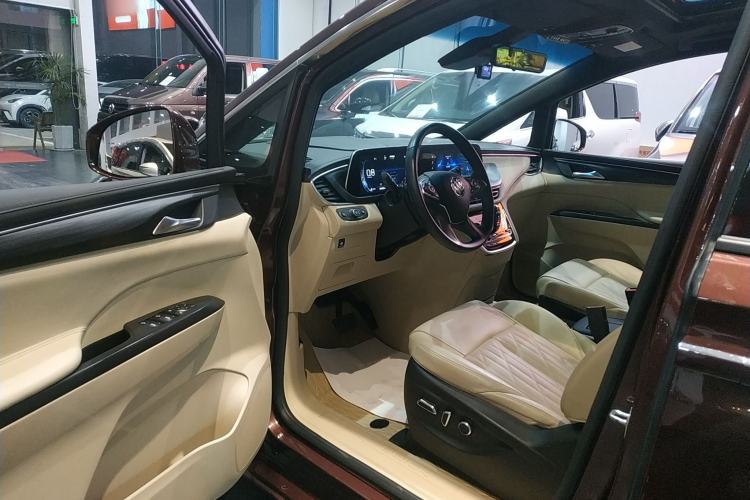 Used Buick GL8 2022 ES Land Cruiser 653T Luxury Model