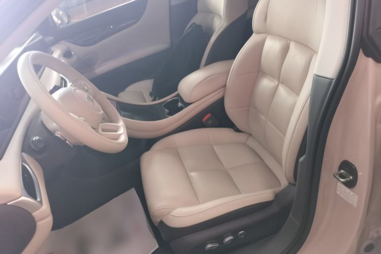 Used  L6 2024 Max Long-Range Version
