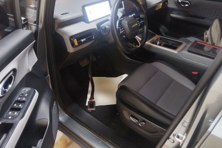 Used AION Y 2022 70 Tech Edition Lithium Iron Phosphate
