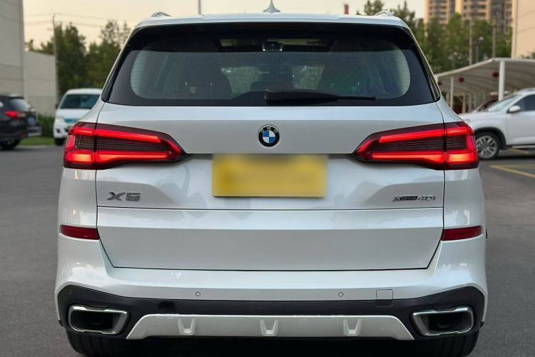 Used BMW X5 2019 xDrive40i Luxury Model with M Sport Package