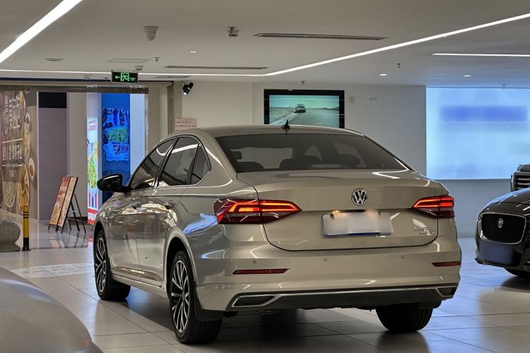 Used Volkswagen Lavida 2019 280TSI DSG Luxury Edition China VI Standard
