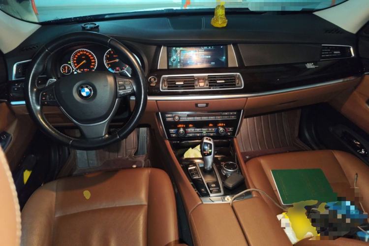 Used BMW 5 Series GT 2014 535i Leading Model