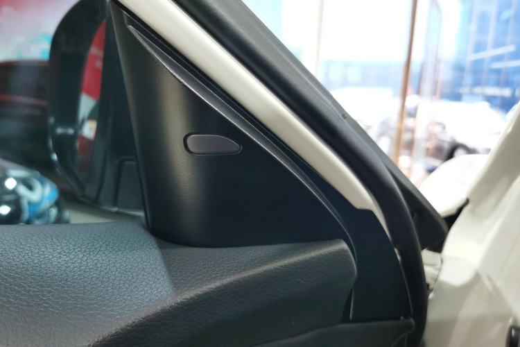 Used Nissan X-Trail 2019 2.0L CVT Smart Connect Comfort Edition 2WD
