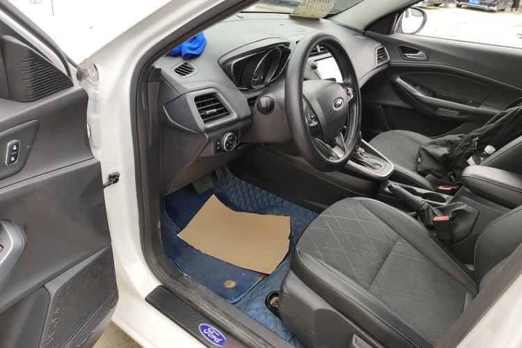 Used Ford Escort 2019 Revised Version 1.5L Automatic Enjoyment Type China VI Standard