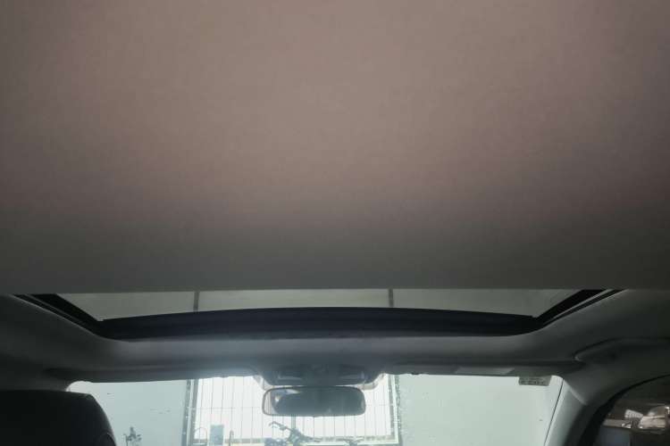 TDK.VehicleDetails.img