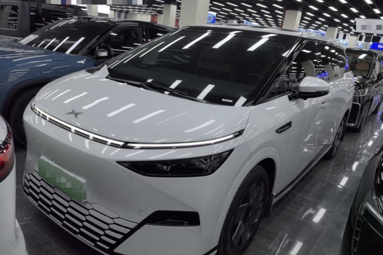 Used XPeng X9 2024 702 Ultra-Long Range Pro