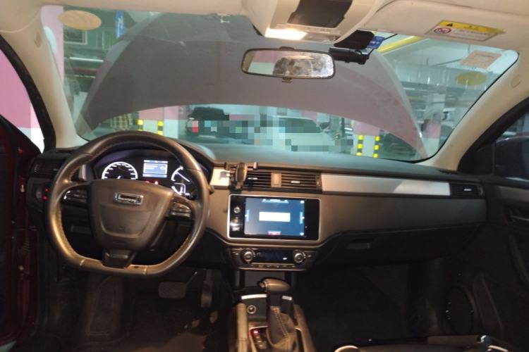 Used Qoros 3 2015 Hatchback 1.6L Automatic ZhiNeng Model
