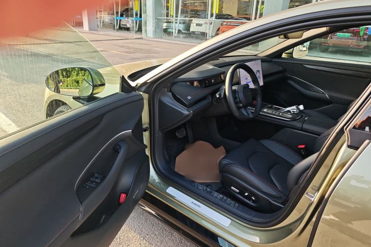 Used  SU7 2024 Rear-Drive Long-Range Intelligent Driving Version
