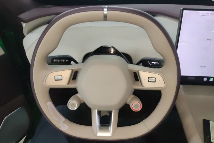 Used  YU7 2025 Ultra-Long Range Rear-Wheel Drive Version
