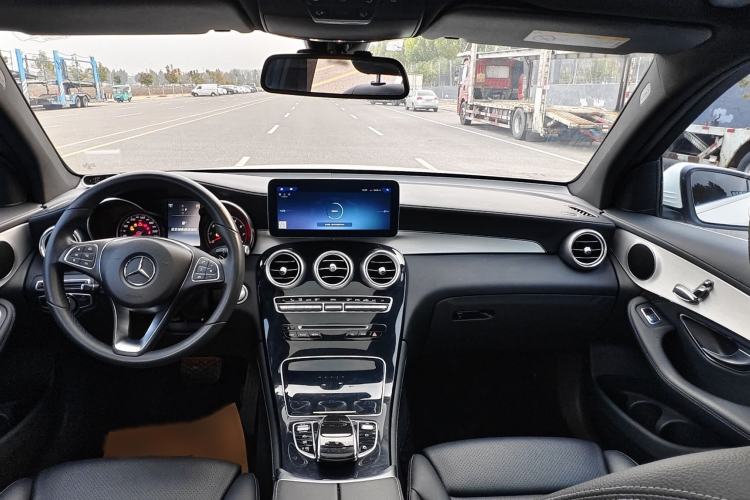 Used Mercedes-Benz GLC 2016 GLC 200 4MATIC
