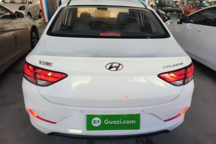 Used Hyundai Celesta 2017 1.6L Automatic Enjoyment Version GLS