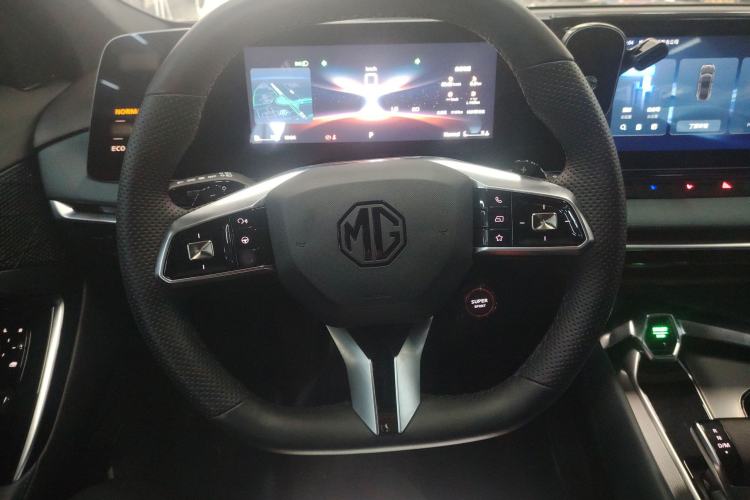 Used MG 7 2023 1.5T DCT Luxurious Supreme Edition