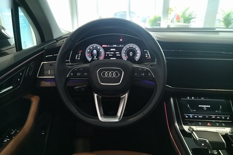 Used Audi Q7 2024 45 TFSI quattro S line Sport Edition
