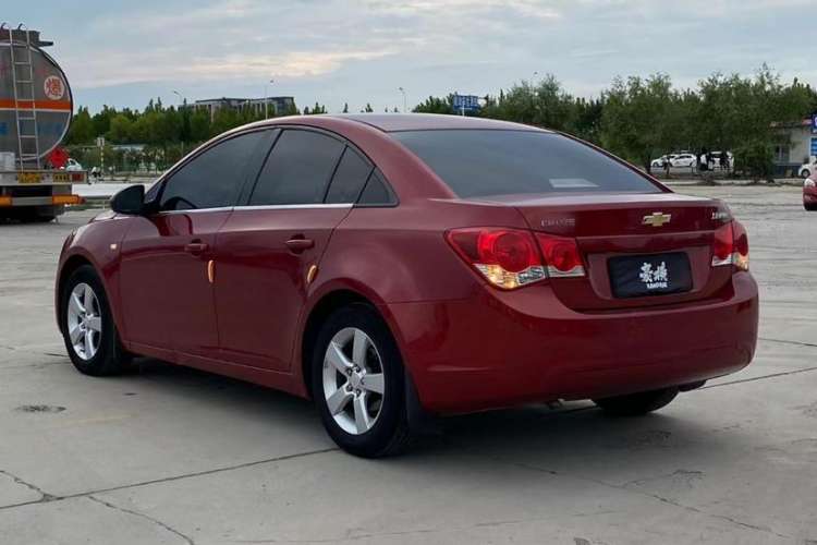 Used Chevrolet Cruze 2013 1.6L SE MT
